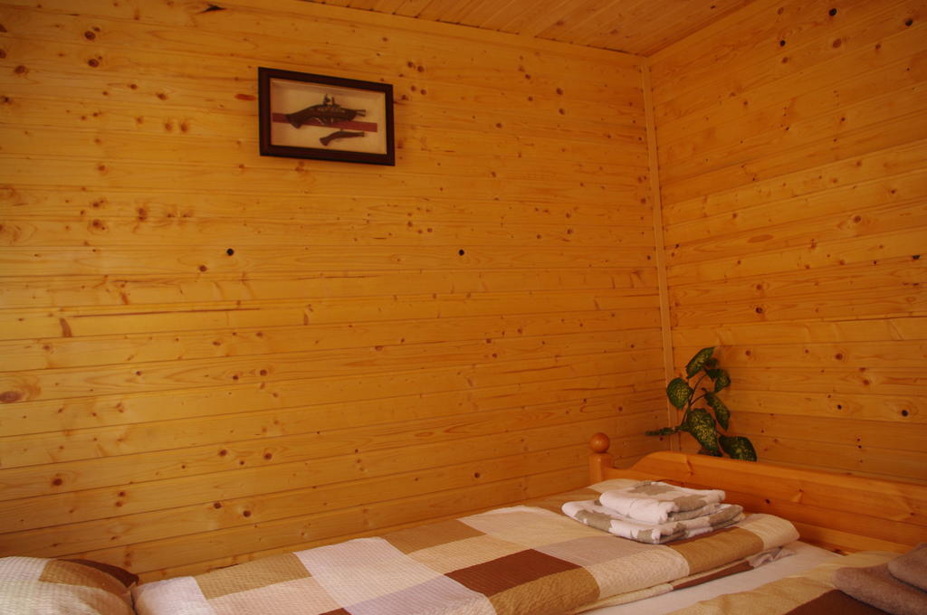 Horvath Kert Vendeghaz Hotel Zirc Luaran gambar